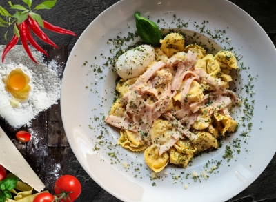 Tortellini alla PannaPasta DAY